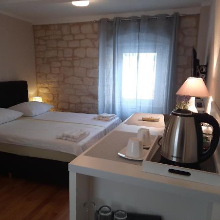 Room No3 Trogir Exterior photo