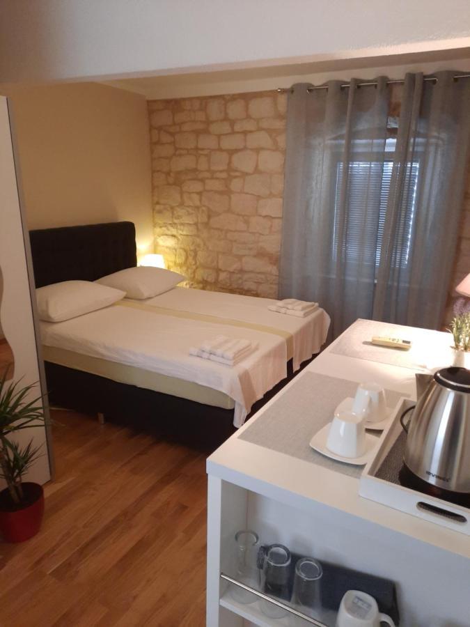 Room No3 Trogir Exterior photo